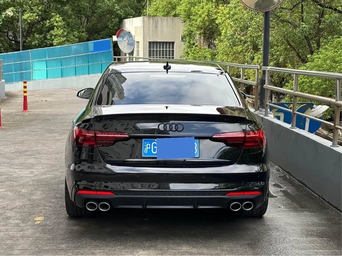 Audi S4 (Imported) 2022 S4 Limousine 3.0TFSI Automatic Gear 4