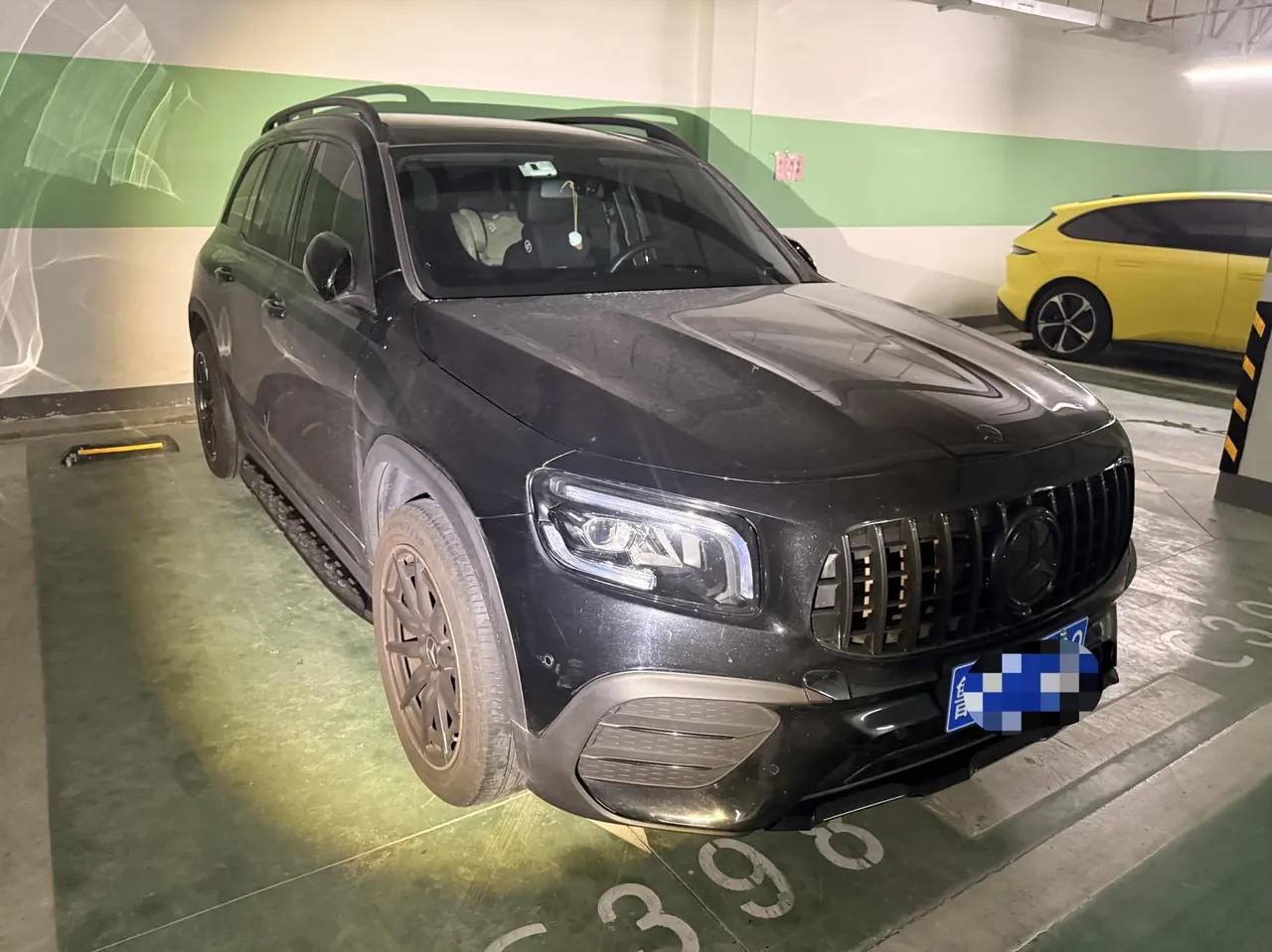 Mercedes Benz 2022 GLB 220 4MATIC 2.0T automatic gear 3
