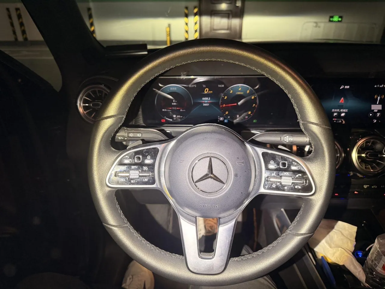 Mercedes Benz 2022 GLB 220 4MATIC 2.0T automatic gear 8