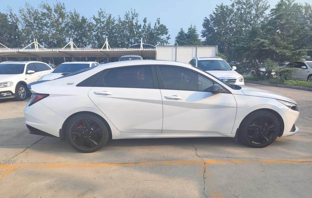 Hyundai 2022 Elantra-Sanxiang 1.5 Stepless 20th Anniversary Automatic Gear 4