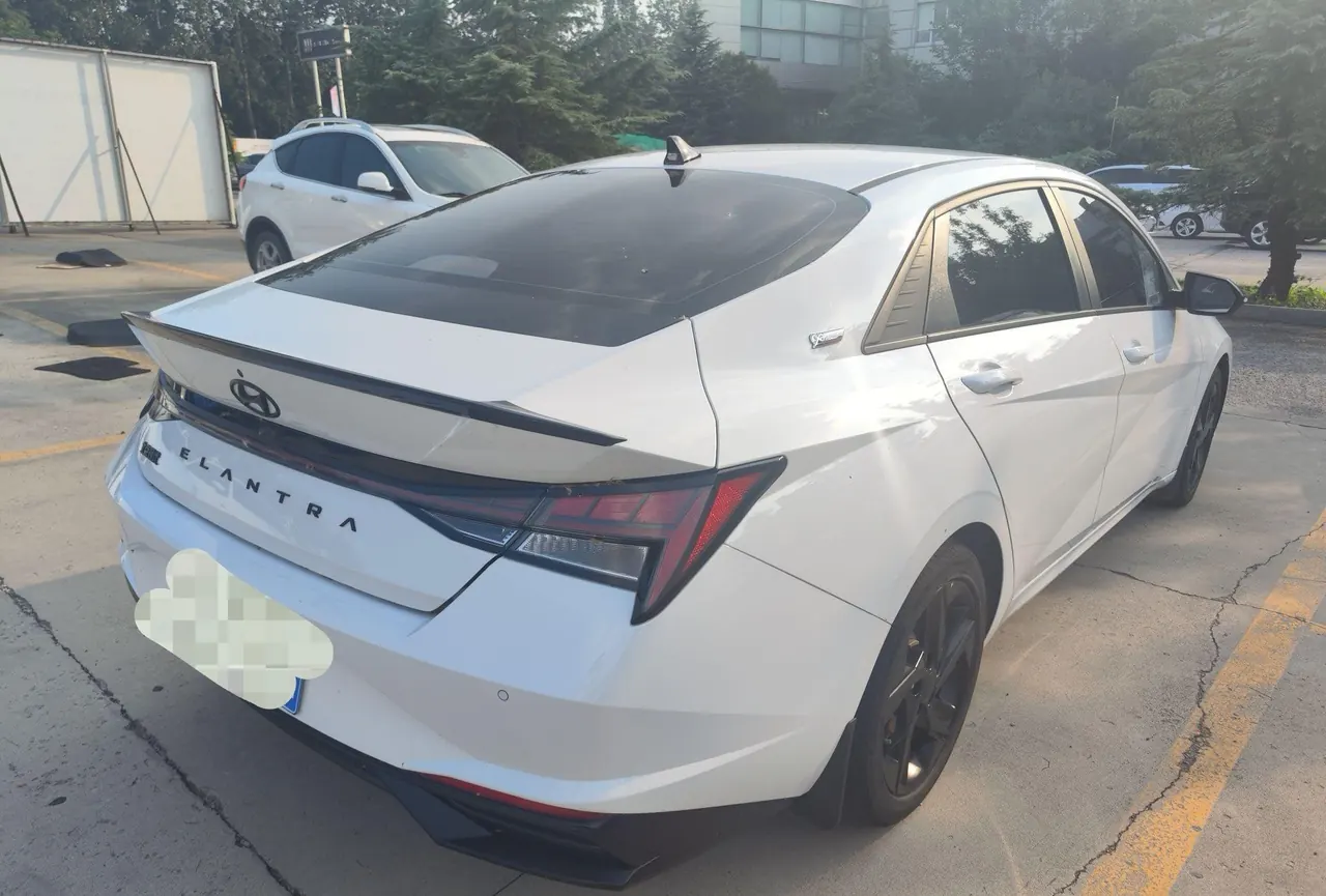 Hyundai 2022 Elantra-Sanxiang 1.5 Stepless 20th Anniversary Automatic Gear 5