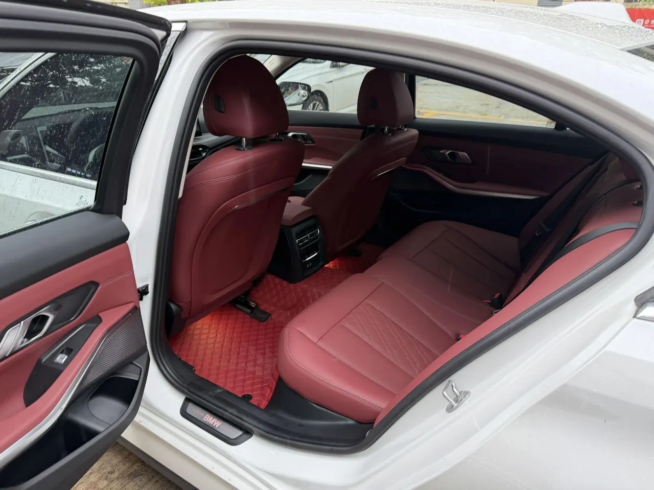 BMW 2025 i3 eDrive 35 L automatic gear 7