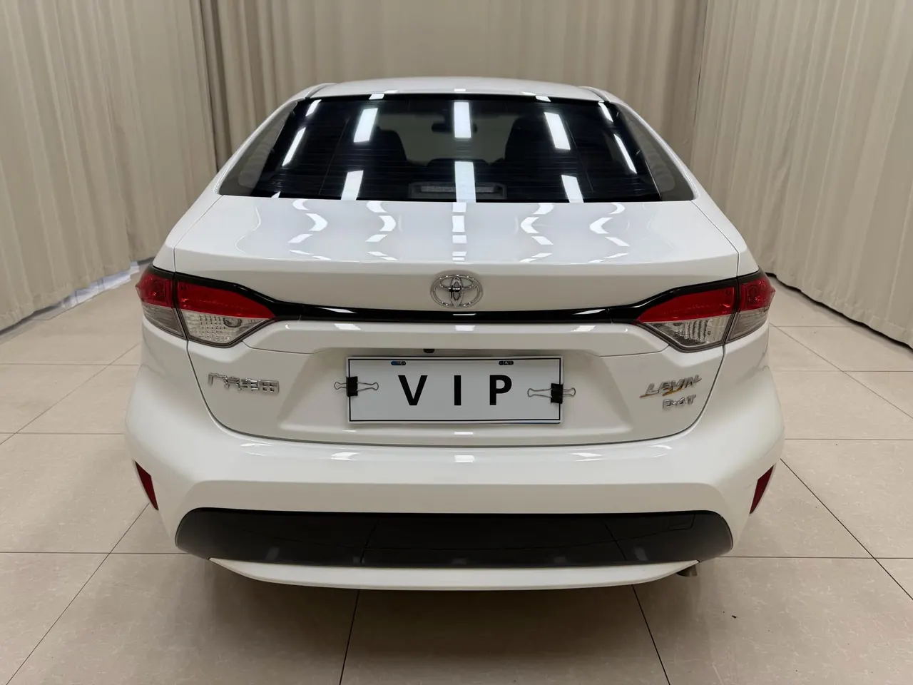 Toyota 2022 Lei Ling 1.2T Stepless 185T Deluxe Automatic Gear 4
