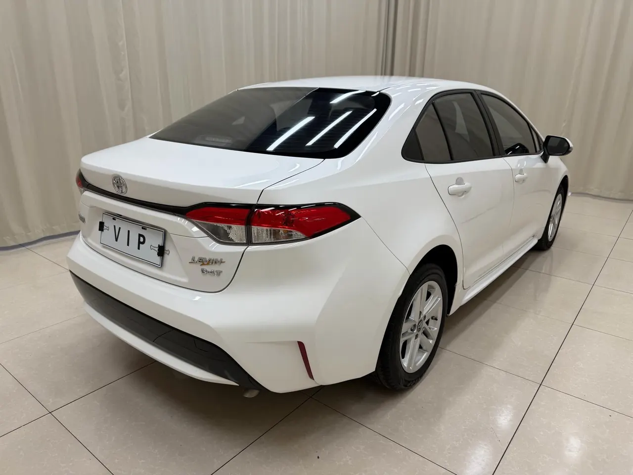 Toyota 2022 Lei Ling 1.2T Stepless 185T Deluxe Automatic Gear 5