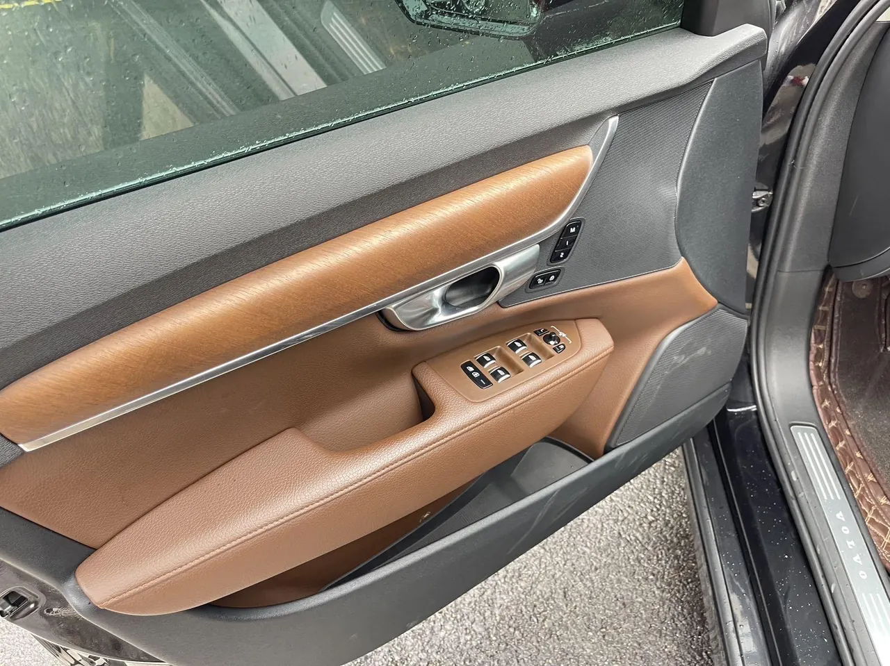 Volvo 2020 S90 2.0T T5 Zhiyi Deluxe Edition Automatic Gear 3