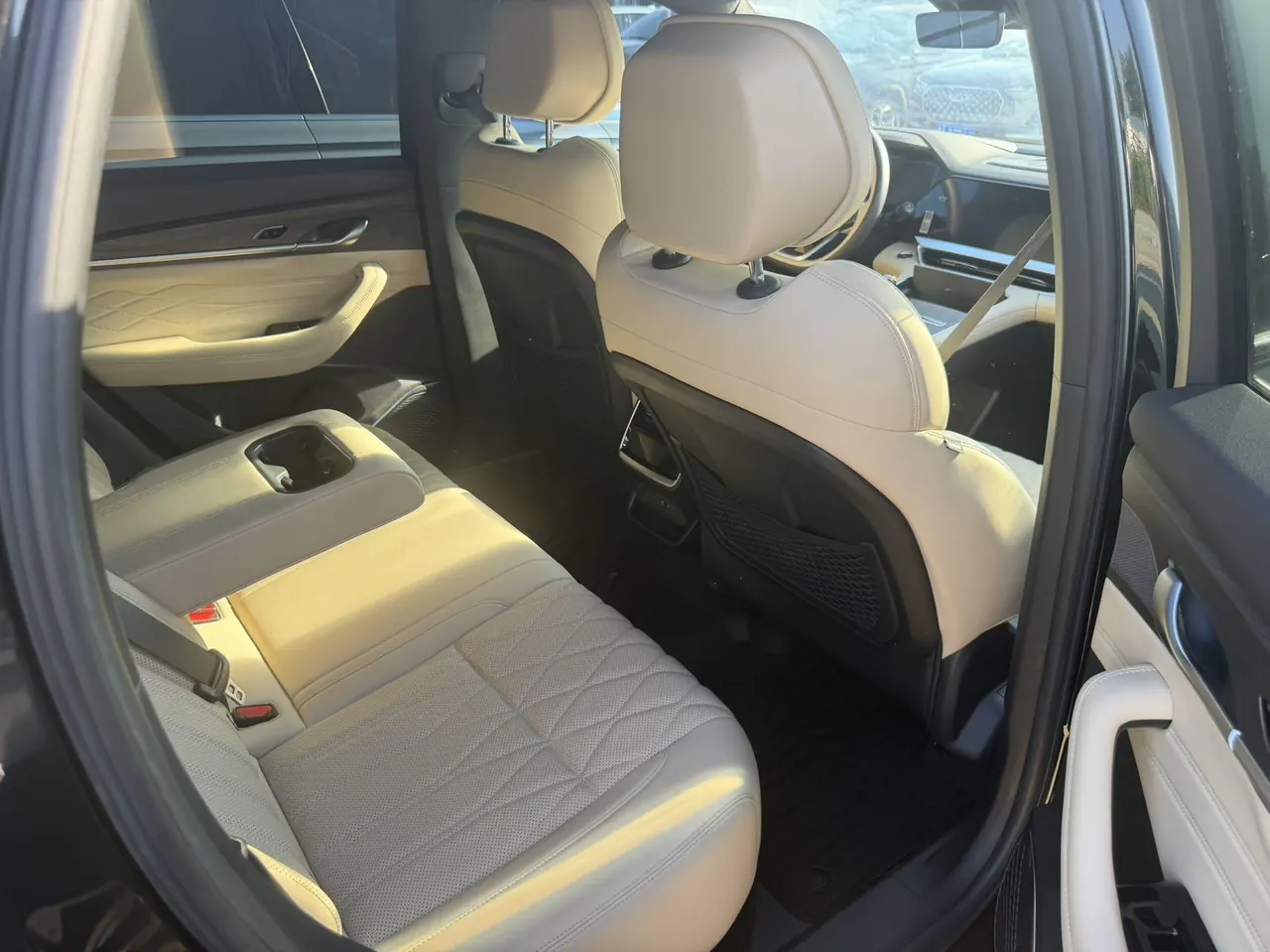 Geely 2025 XingyueL (Monjaro) 2.0TD Oriental Yao Star-Gazing Edition Automatic Transmission 8
