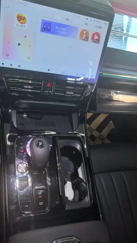 Chuanqi 2023 M8 2.0T 400T Master Series Flagship Automatic Gear 6