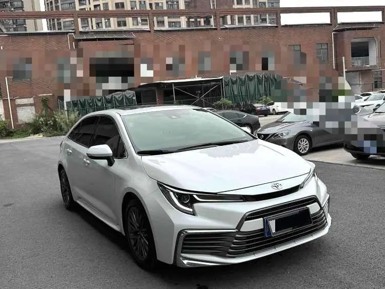 Toyota 2023 Lingshang 2.0 Stepless Deluxe Edition Automatic Gear 3