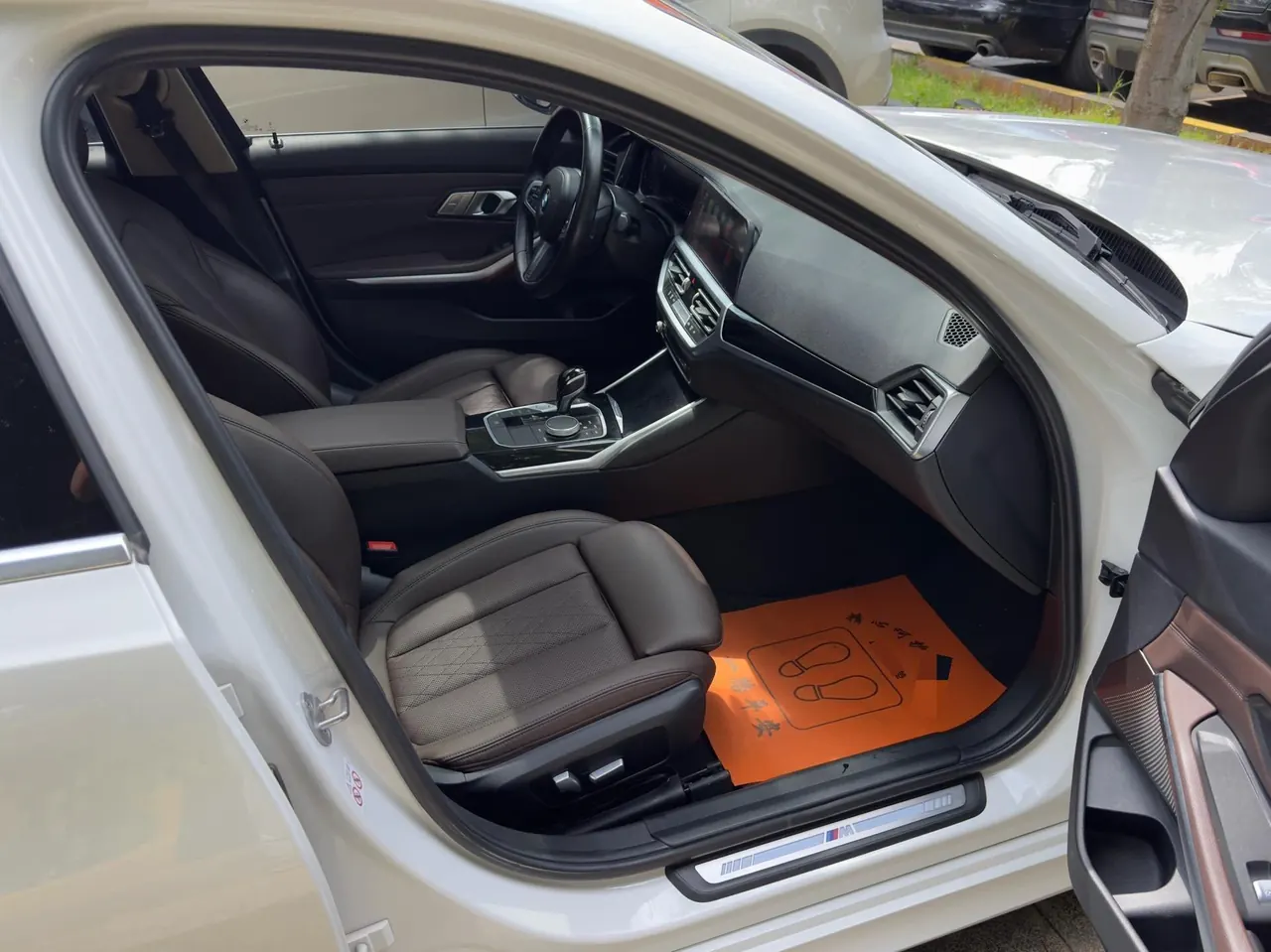 BMW 3 Series 2022 320Li 2.0T M Sports Suit (Modified) Automatic Gear 9
