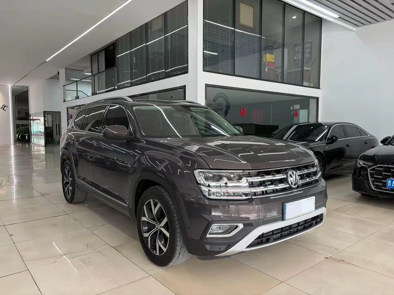 Volkswagen 2020 Tuang 2.0TSI 380TSI Four-wheel Drive Deluxe Edition Automatic Gear 4