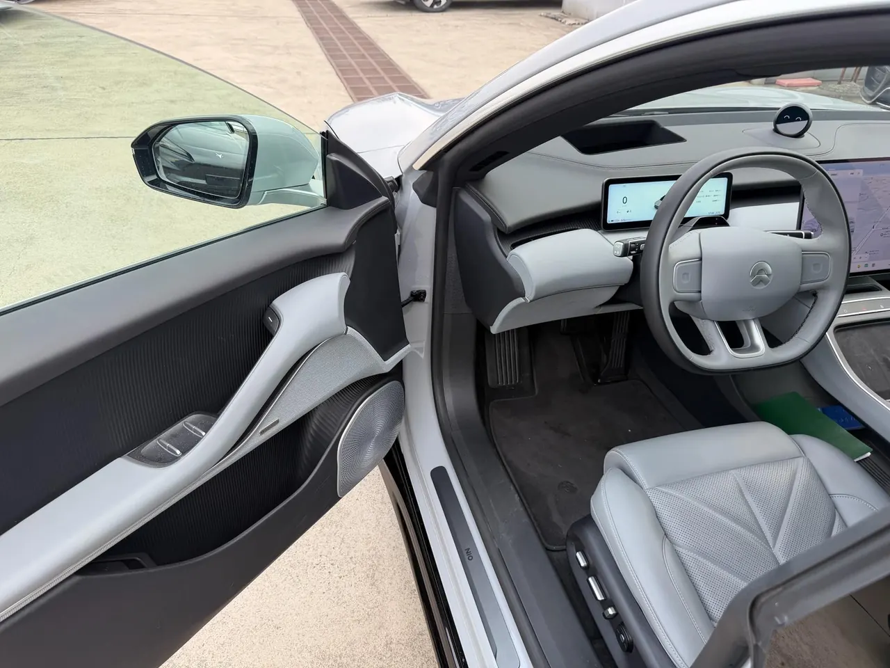 NIO 2025 ET5T 75kWh Touring automatic 4