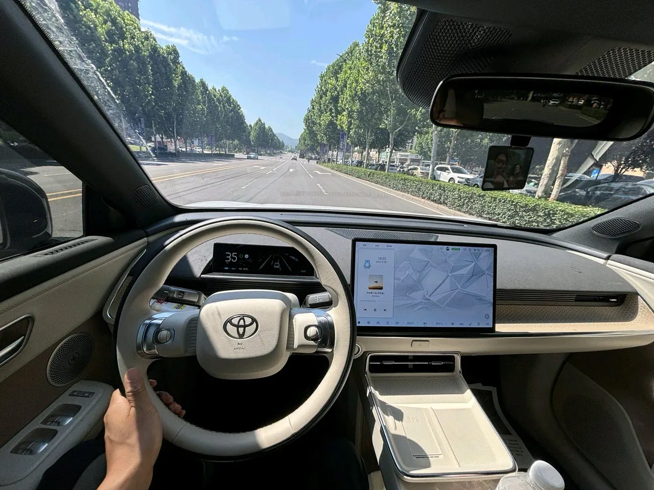 Toyota 2025 Platinum Intelligence 3X 520 Pro Advanced Intelligence Driving Edition Automatic Gear 7