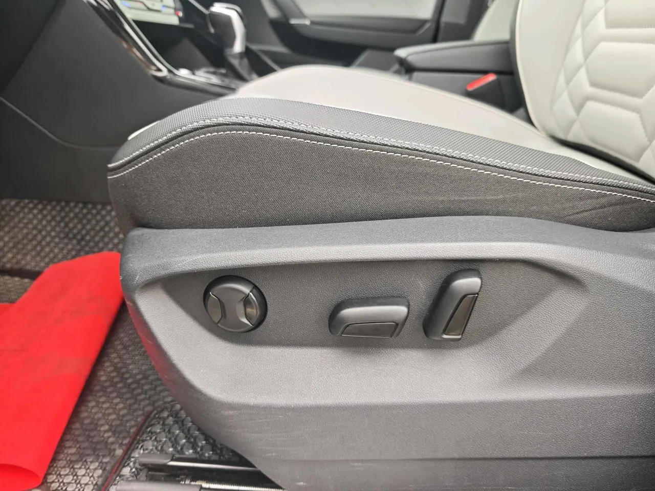 Volkswagen 2023 Tanyue 1.4TSI 280TSI Two-Drive Luxury Plus Advanced Edition Automatic Gear 8