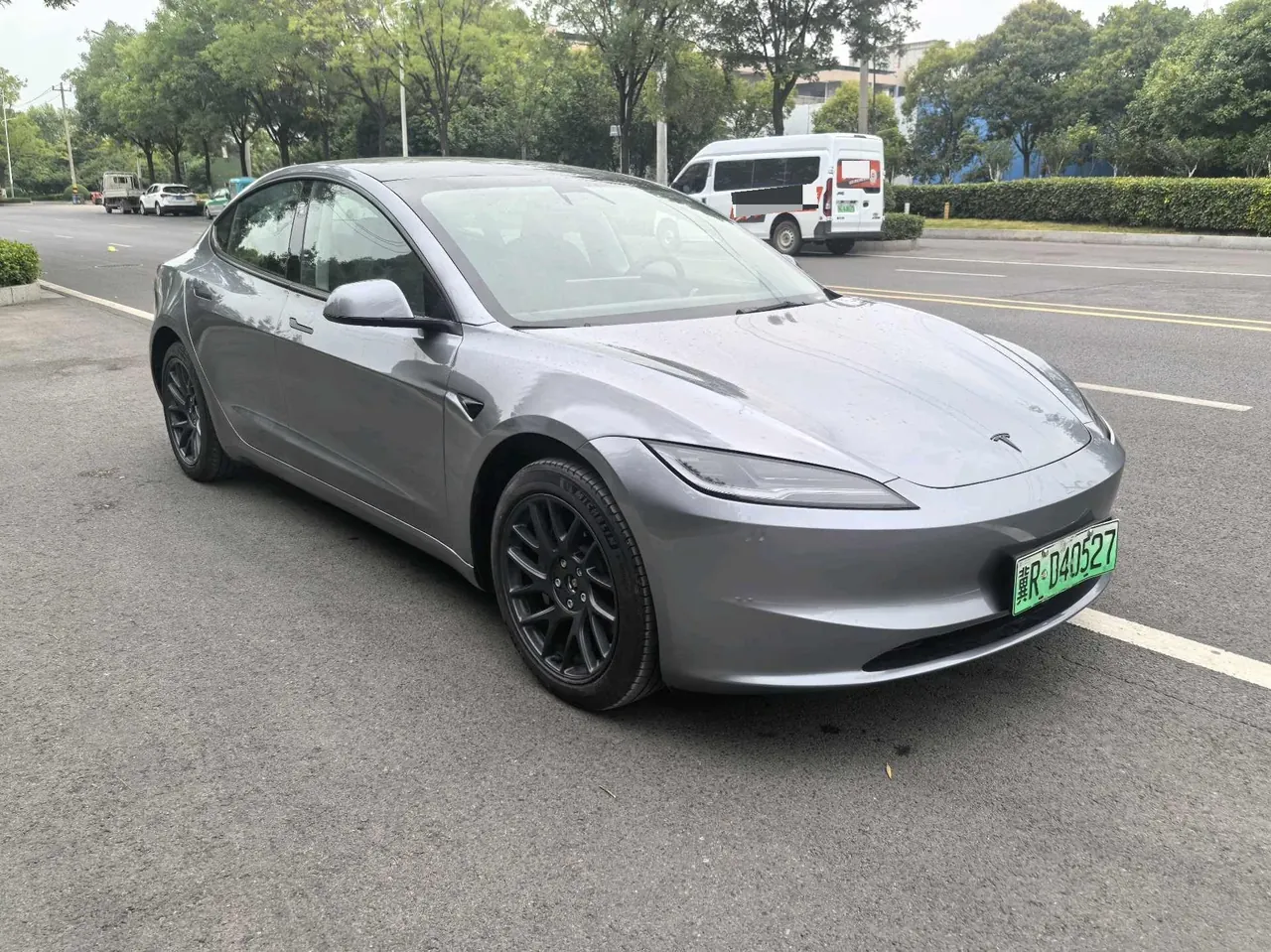 Tesla 2025 Model 3 long-life all-wheel drive automatic transmission 2