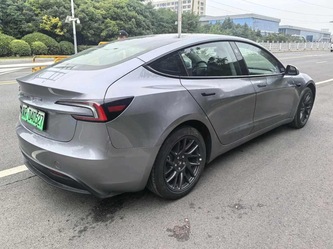 Tesla 2025 Model 3 long-life all-wheel drive automatic transmission 5