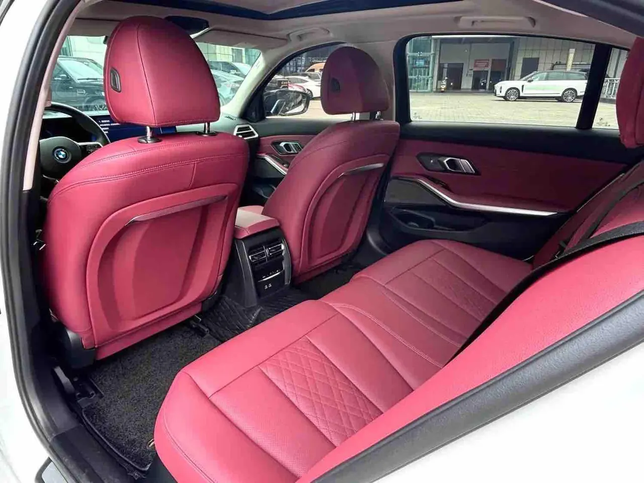 BMW 2025 i3 eDrive 40 L obsidian night sports suit automatic gear 7