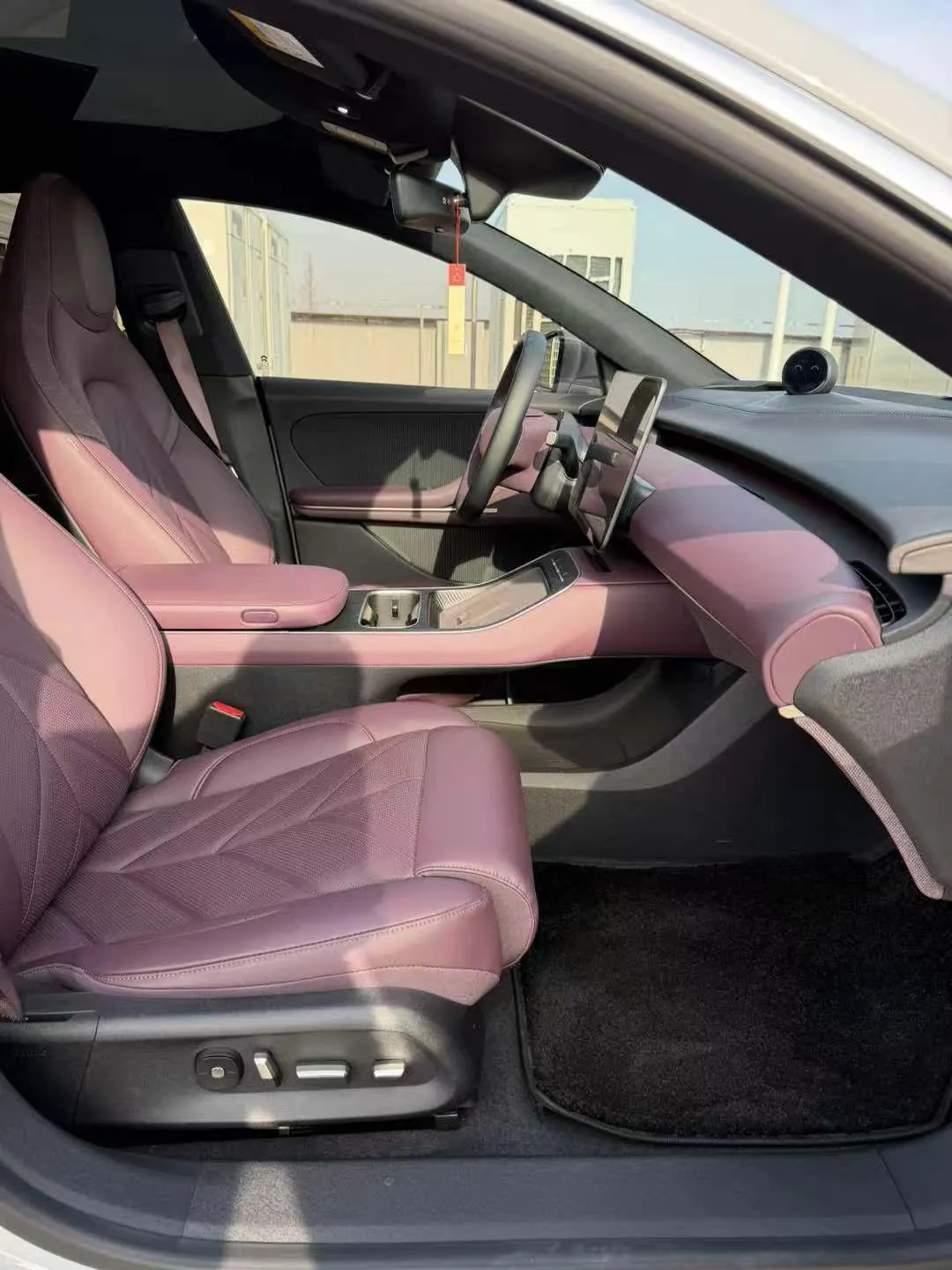 NIO 2025 ET5 75kWh automatic transmission 5