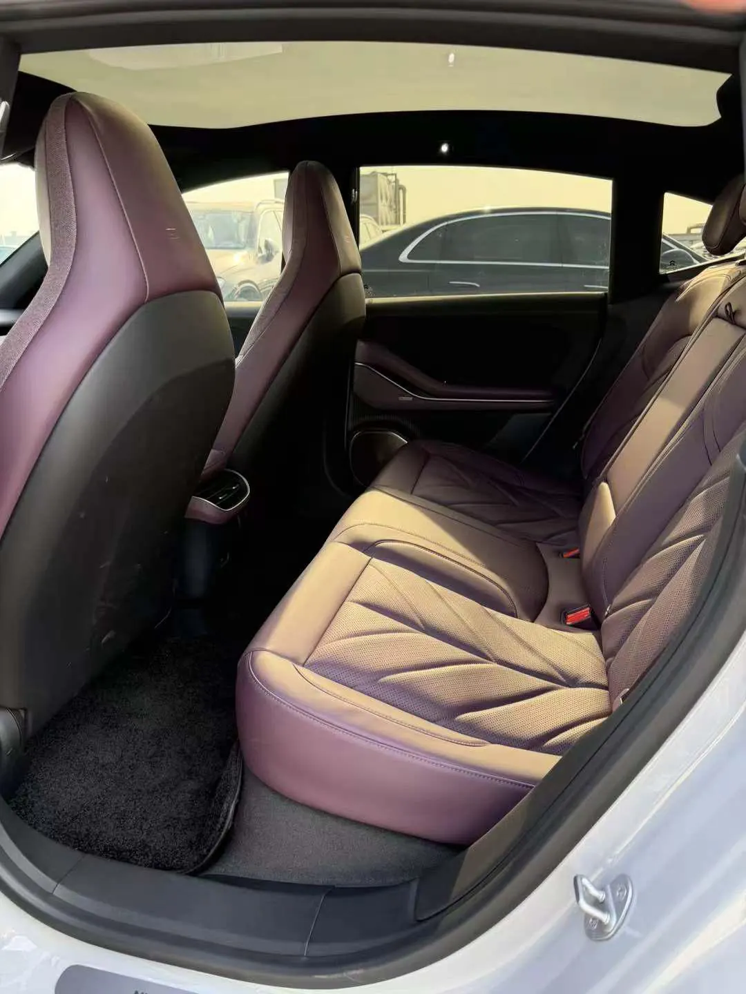 NIO 2025 ET5 75kWh automatic transmission 6