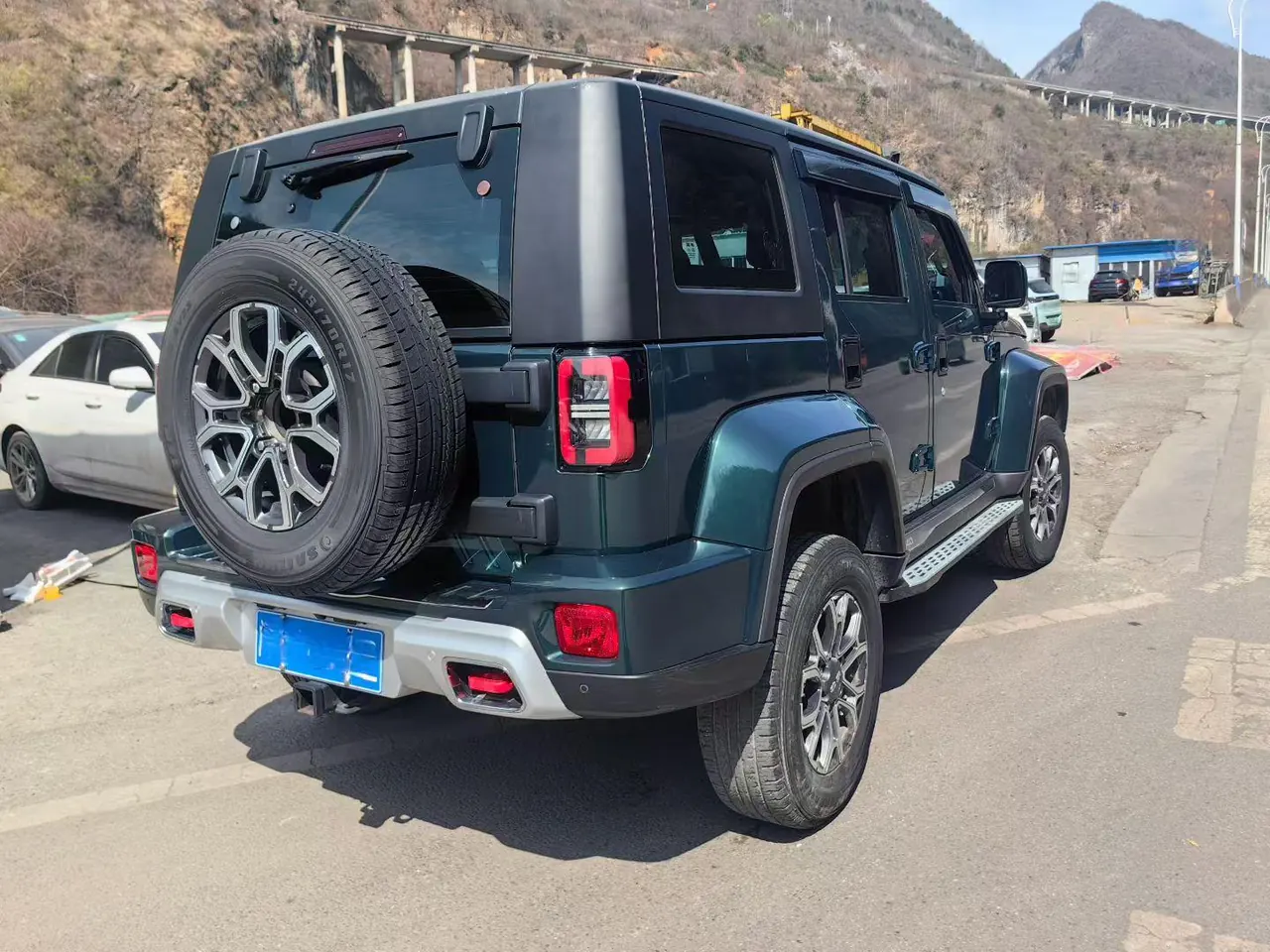Beijing 2021 BJ40 2.0T Four-wheel Drive Ring Tower Champion Edition Automatic Gear 6