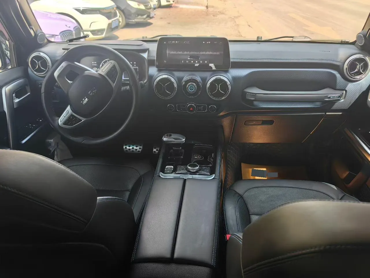 Beijing 2021 BJ40 2.0T Four-wheel Drive Ring Tower Champion Edition Automatic Gear 7
