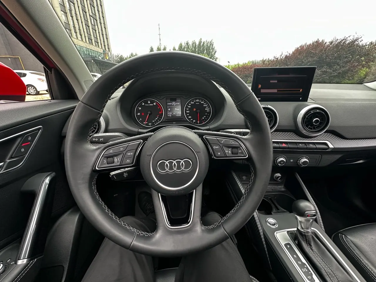 Audi 2022 Q2L 1.4TFSI 35TFSI Enterprising and Elegant Automatic 9