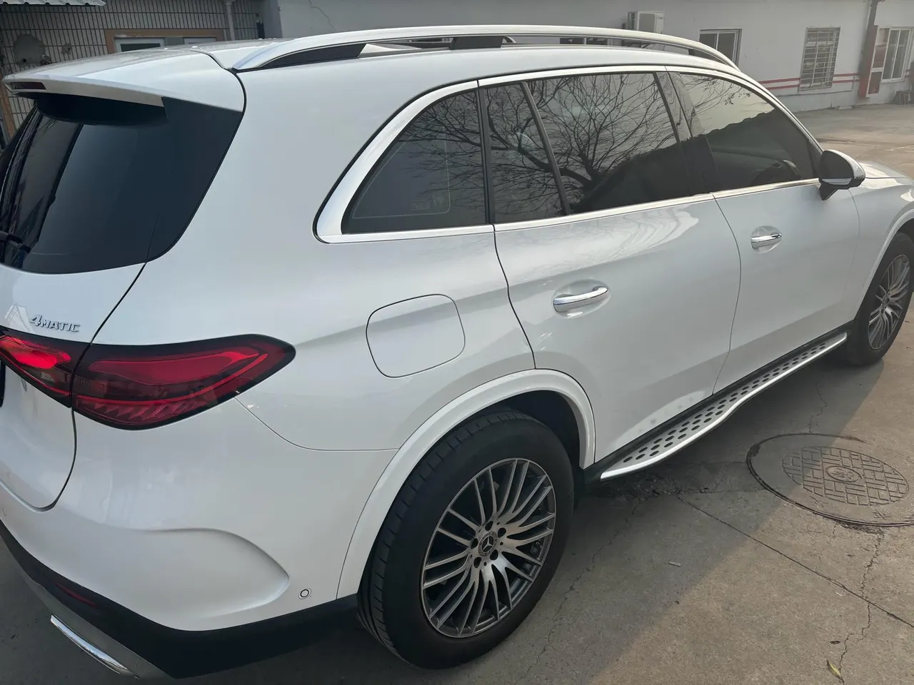 Mercedes Benz 2023 GLC 300 L 4MATIC 48V 2.0T dynamic 5-seat automatic gear 5