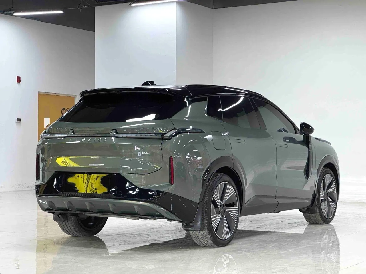 LYNK&amp;CO 2023 LYNK&amp;CO 08 EM-P 1.5T 220km four-wheel drive performance Halo automatic gear 8