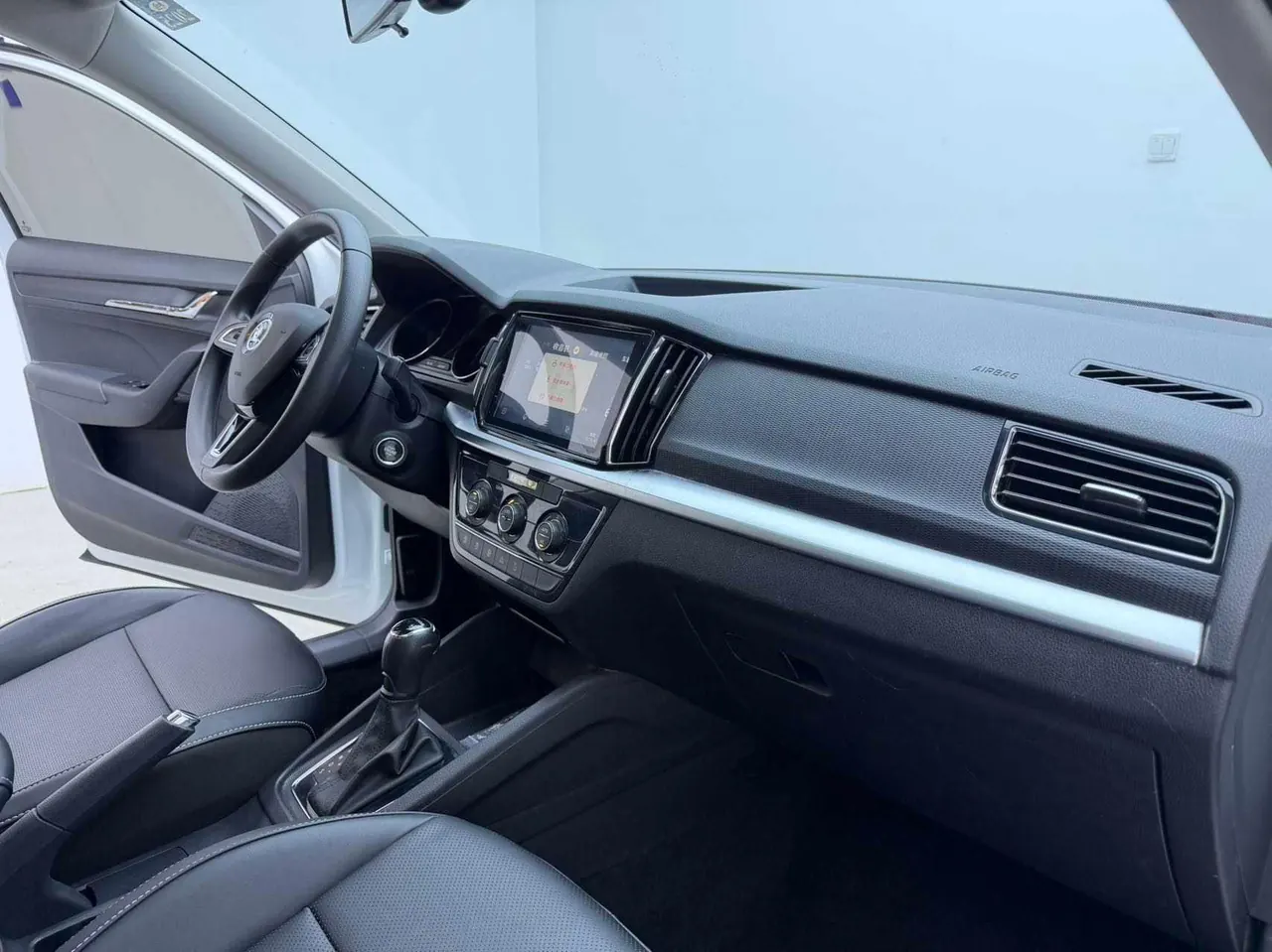 Skoda 2023 Komick 1.5 Comfortable Edition Automatic Gear 10