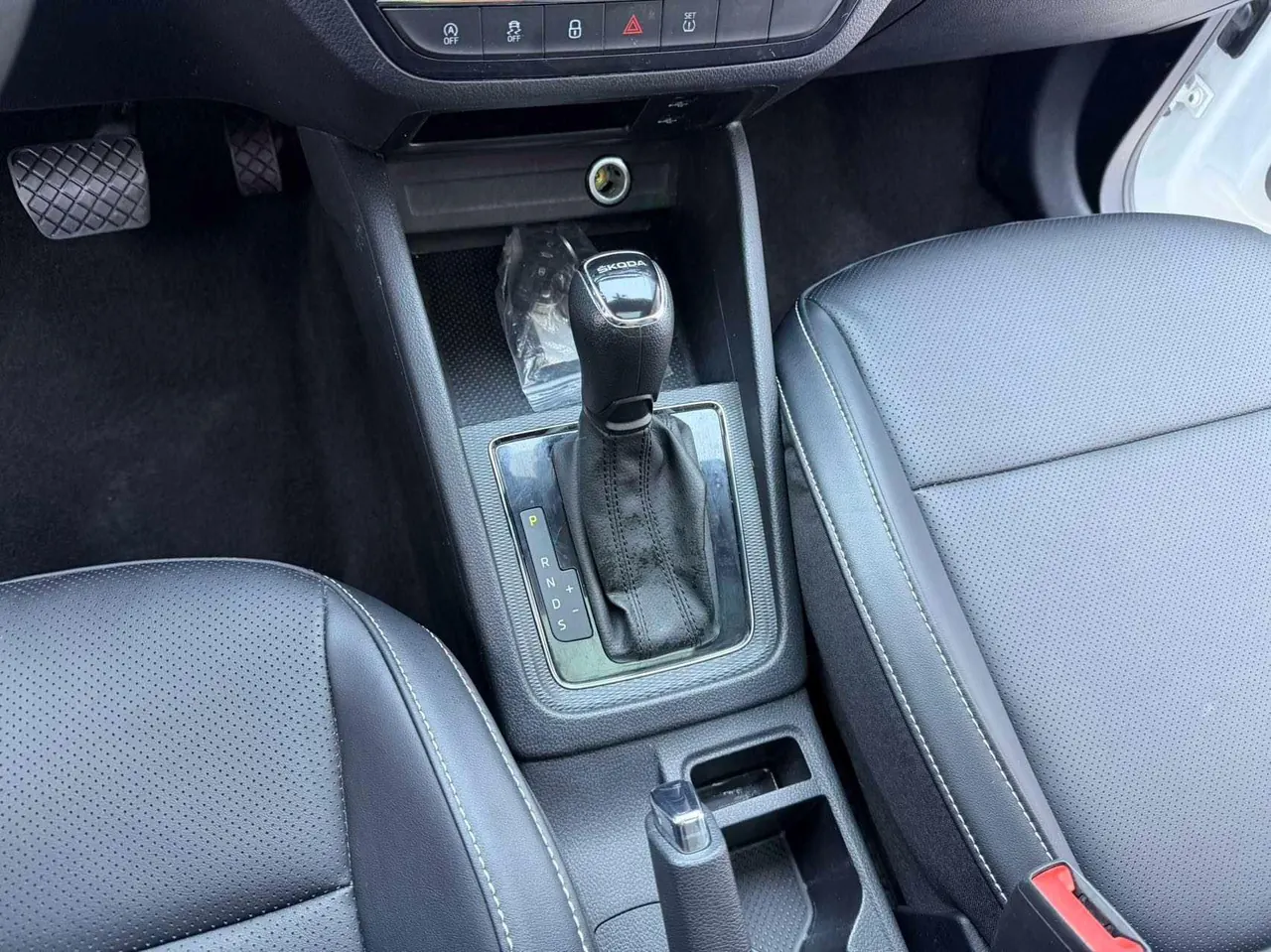 Skoda 2023 Komick 1.5 Comfortable Edition Automatic Gear 6