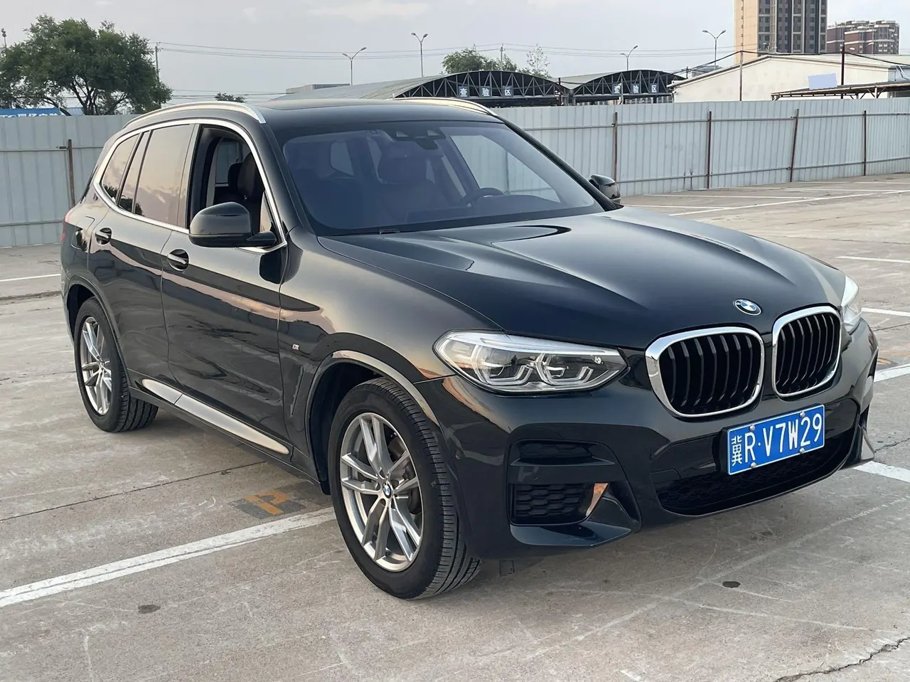 BMW 2021 X3 xDrive28i 2.0T luxury package (modified) automatic gear 3
