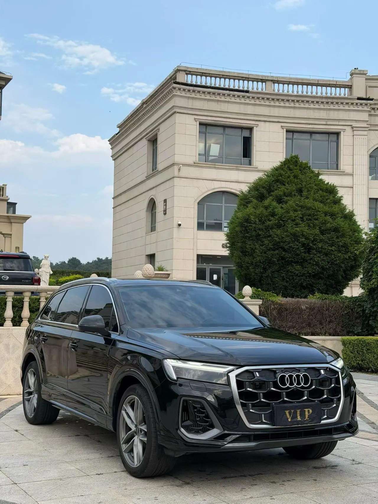 Audi Q7 (Imported) 2025 Q7 48V 3.0TFSI 55TFSI Quattro S line Black Samurai Automatic Gear 3