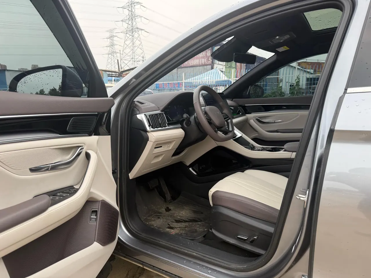 BYD Song PLUS New Energy 2025 Song PLUS EV 520km Honorable Automatic Gear 4