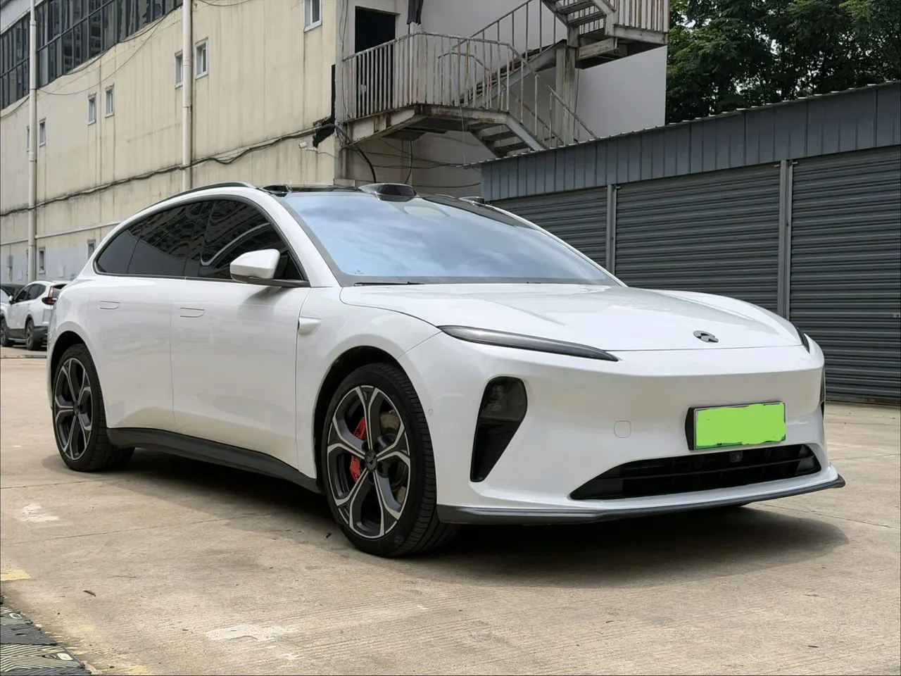 NIO 2024 ET5T 75kWh Touring automatic 2