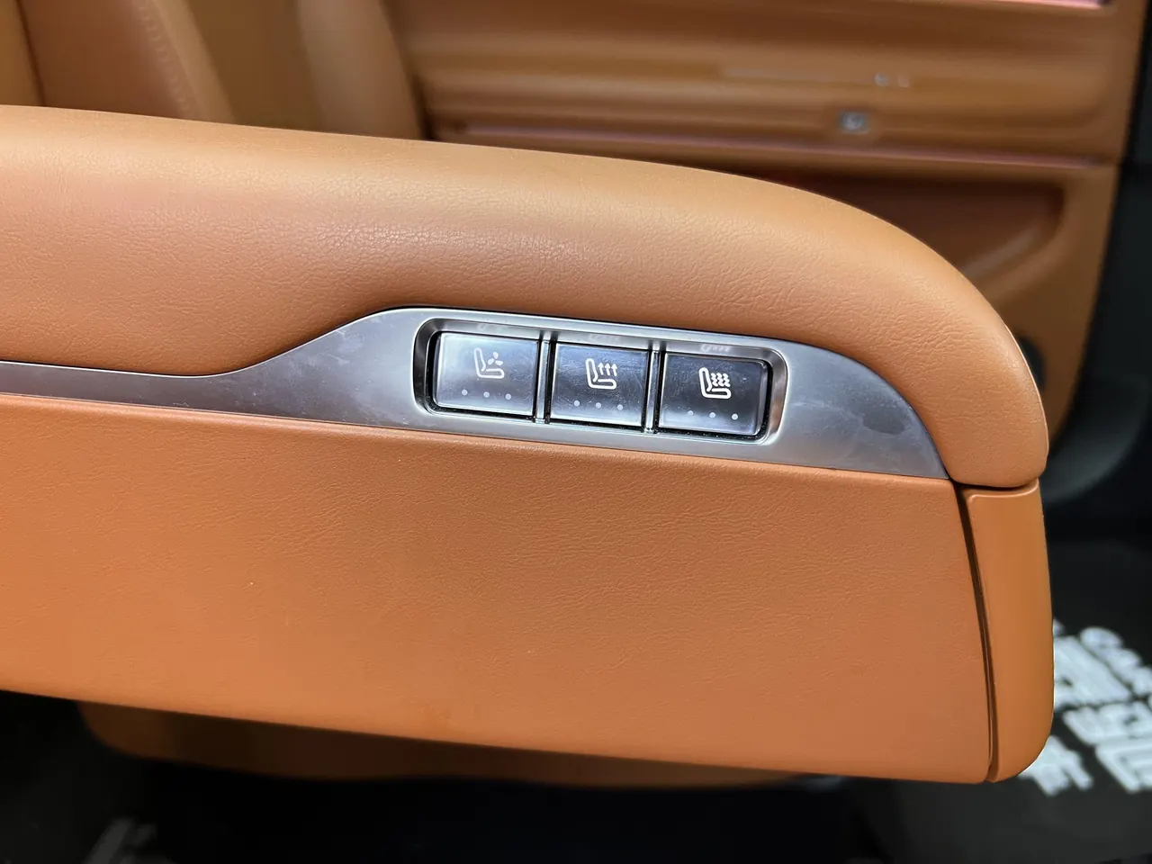 AITO 2024 AITO M9 extended range Max version 42kWh automatic gear 21