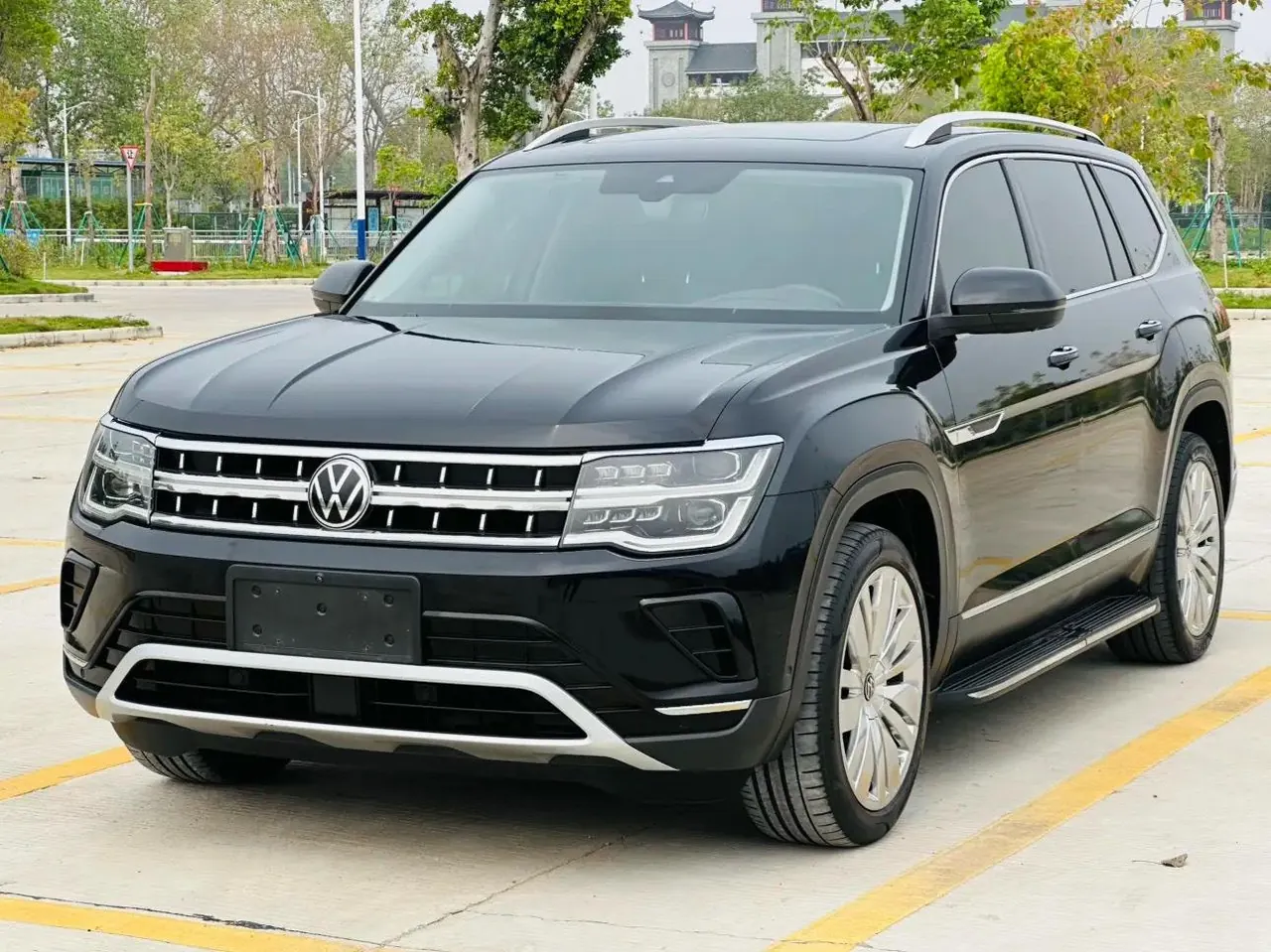 Volkswagen 2021 Tuang 2.0TSI 380TSI 4WD Respect Flagship Automatic Transmission - View 1