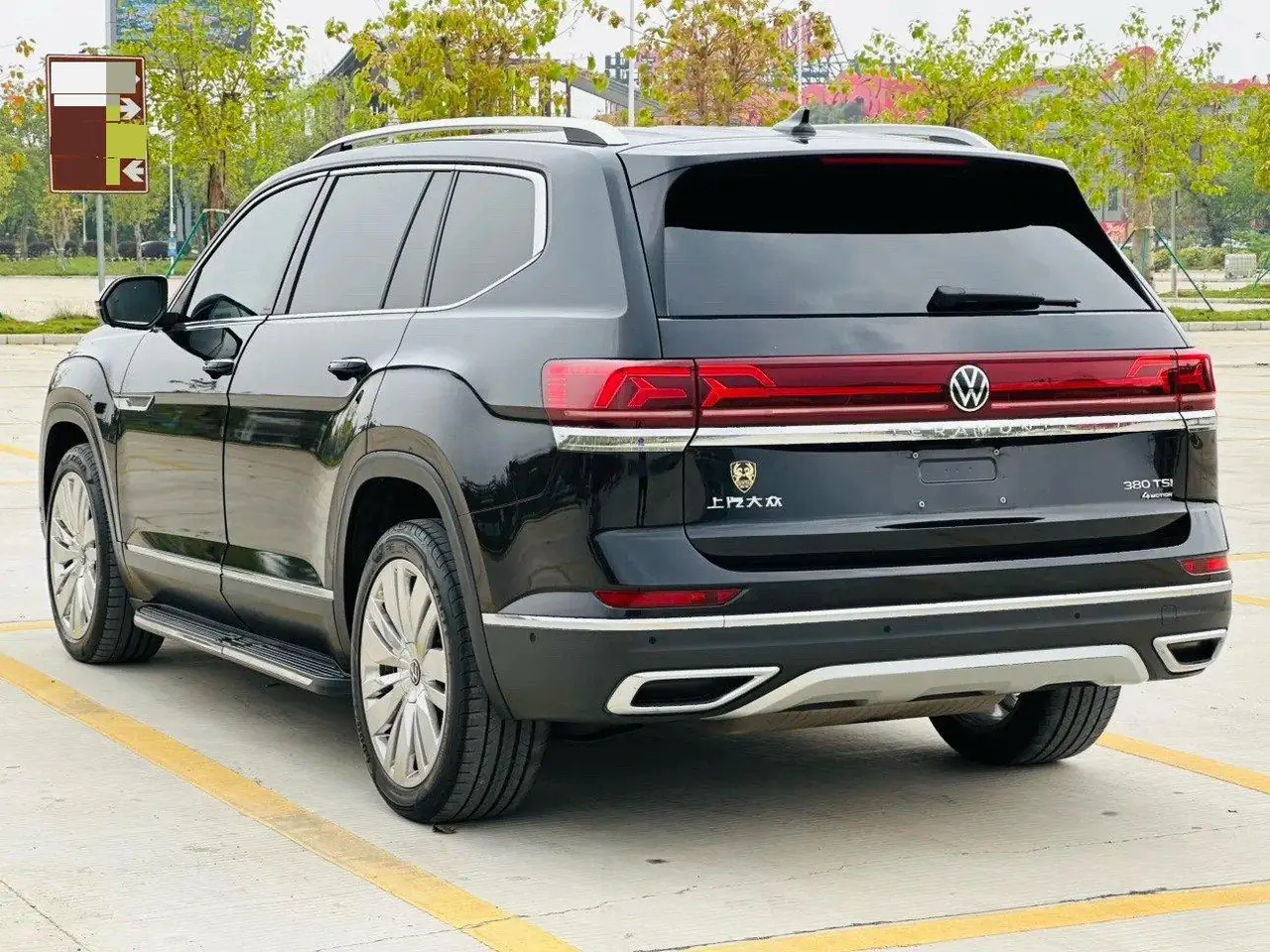 Volkswagen 2021 Tuang 2.0TSI 380TSI 4WD Respect Flagship Automatic Transmission 5