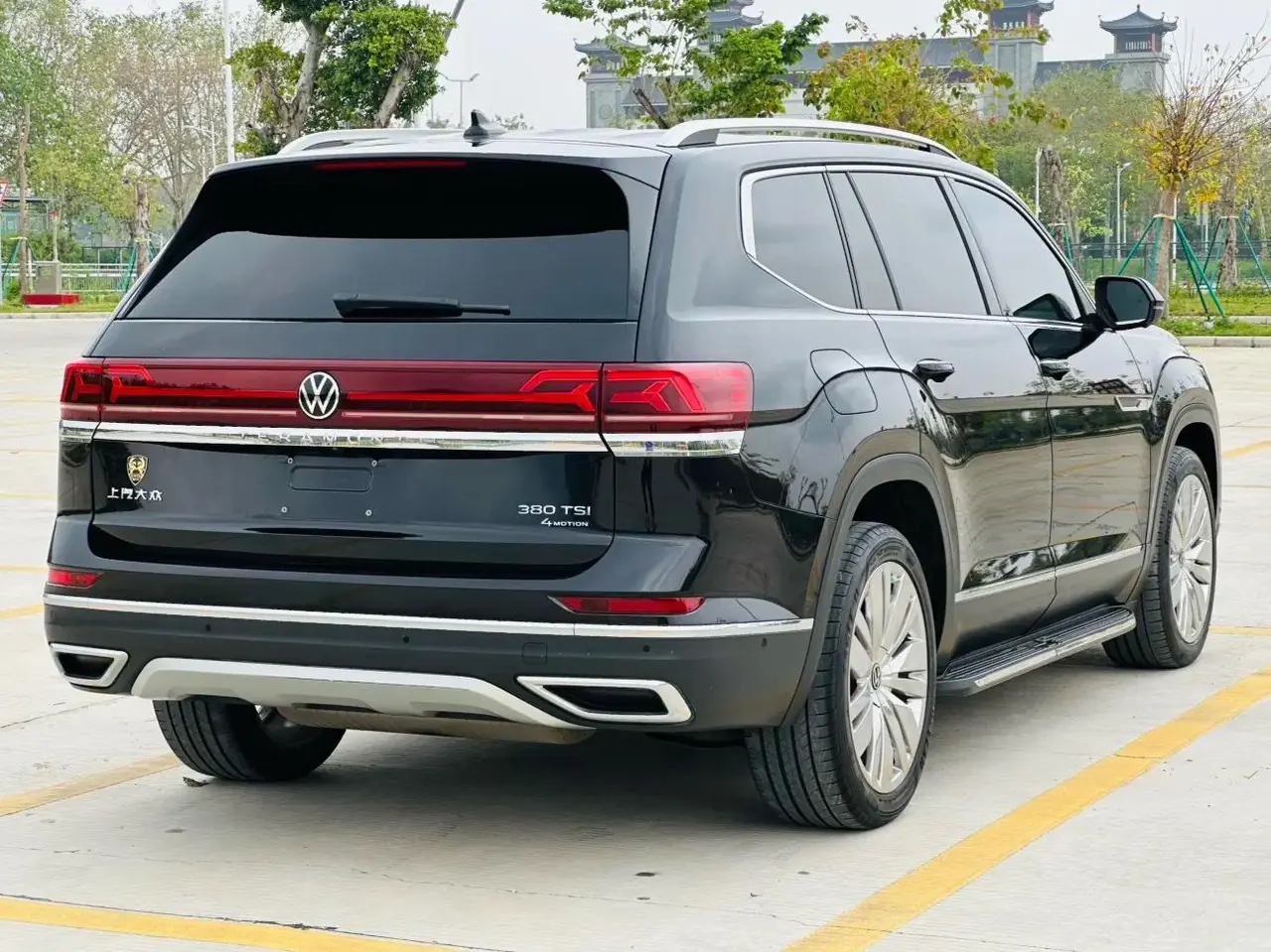 Volkswagen 2021 Tuang 2.0TSI 380TSI 4WD Respect Flagship Automatic Transmission 7