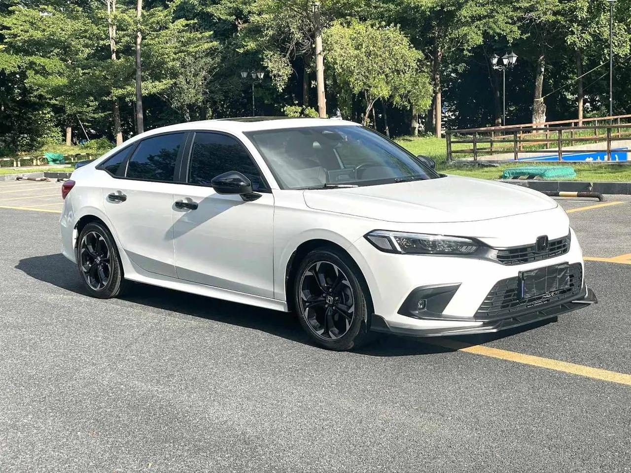 Honda 2022 Civic 1.5T Stepless 240TURBO Combustion Edition Automatic Gear 3