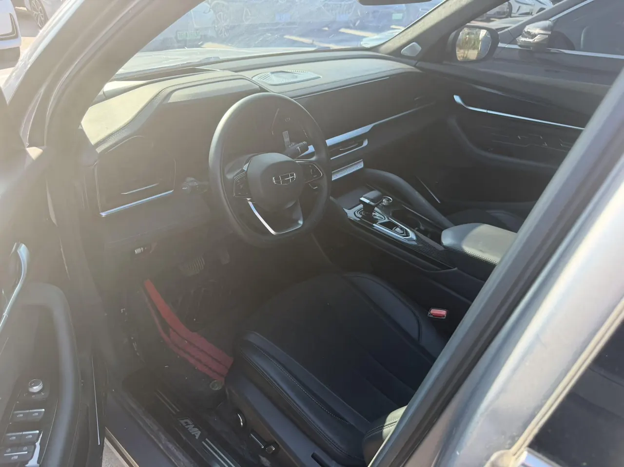 Geely 2024 XingyueL (Monjaro) 2.0TD High Power Two-Drive Enovate Edition Automatic Transmission 4