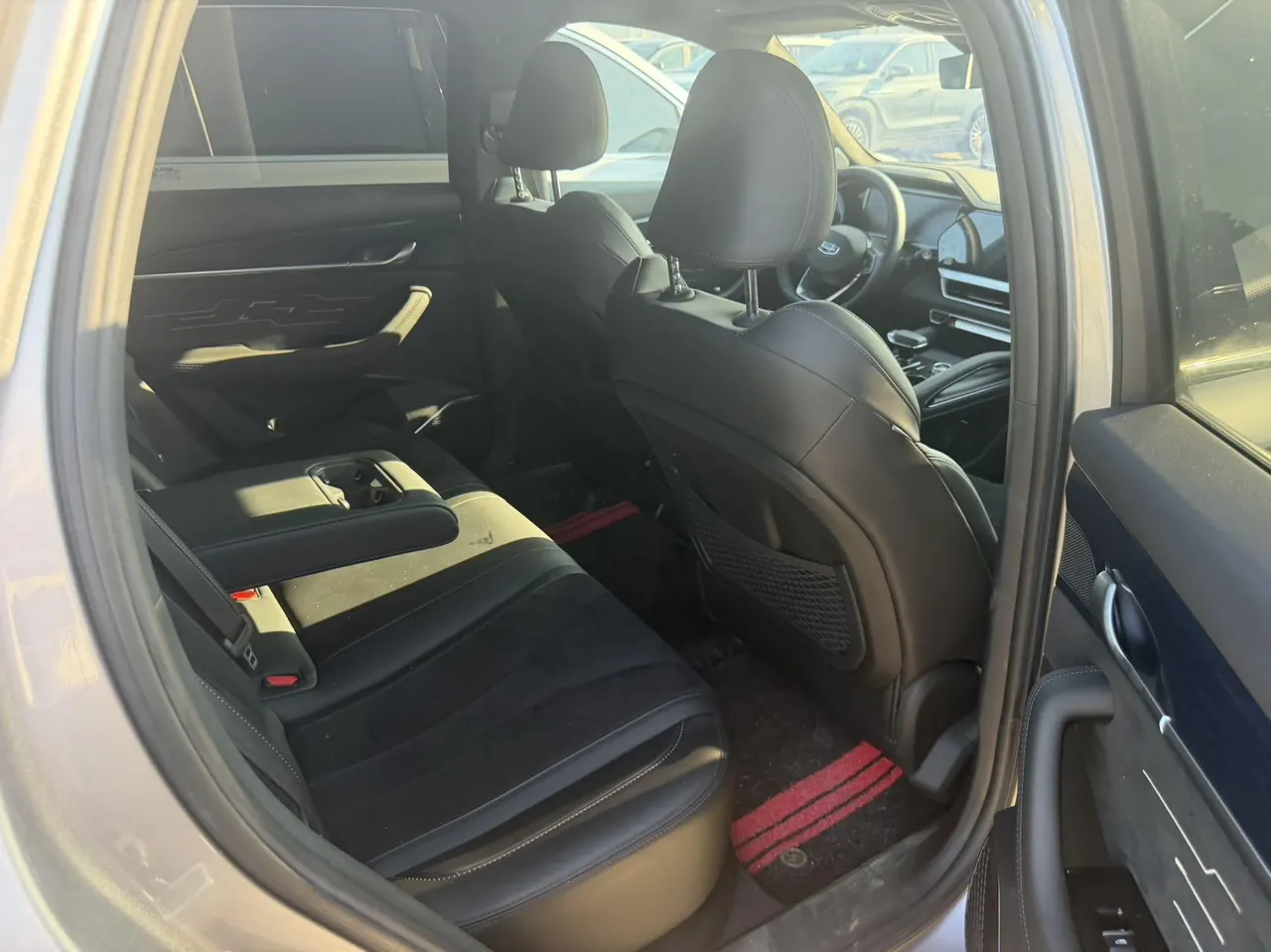 Geely 2024 XingyueL (Monjaro) 2.0TD High Power Two-Drive Enovate Edition Automatic Transmission 8