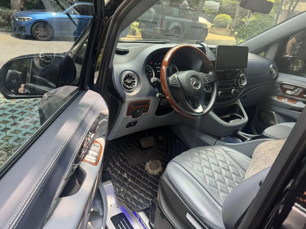 Mercedes Benz 2021 Vito 2.0T Business Edition 7-seat Automatic Gear 4