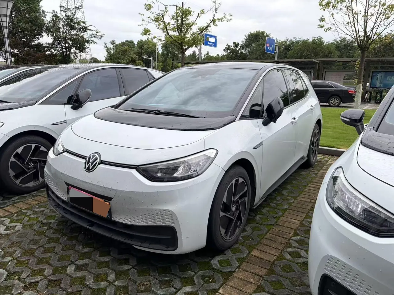 Volkswagen 2023 ID. 3 Upgraded Pure Smart Edition, Automatic Transmission - View 1