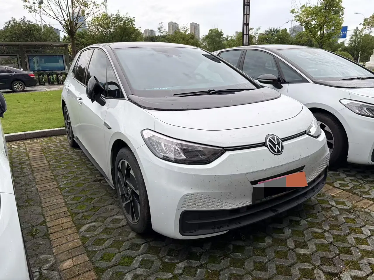Volkswagen 2023 ID. 3 Upgraded Pure Smart Edition, Automatic Transmission 3