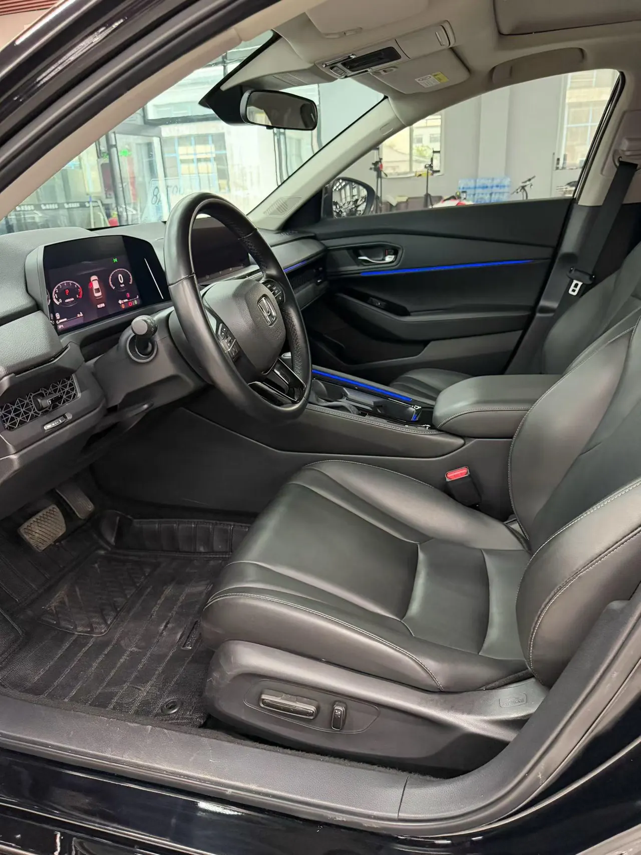 Honda 2023 11th generation Accord 1.5T stepless 260TURBO flagship automatic gear - View 1