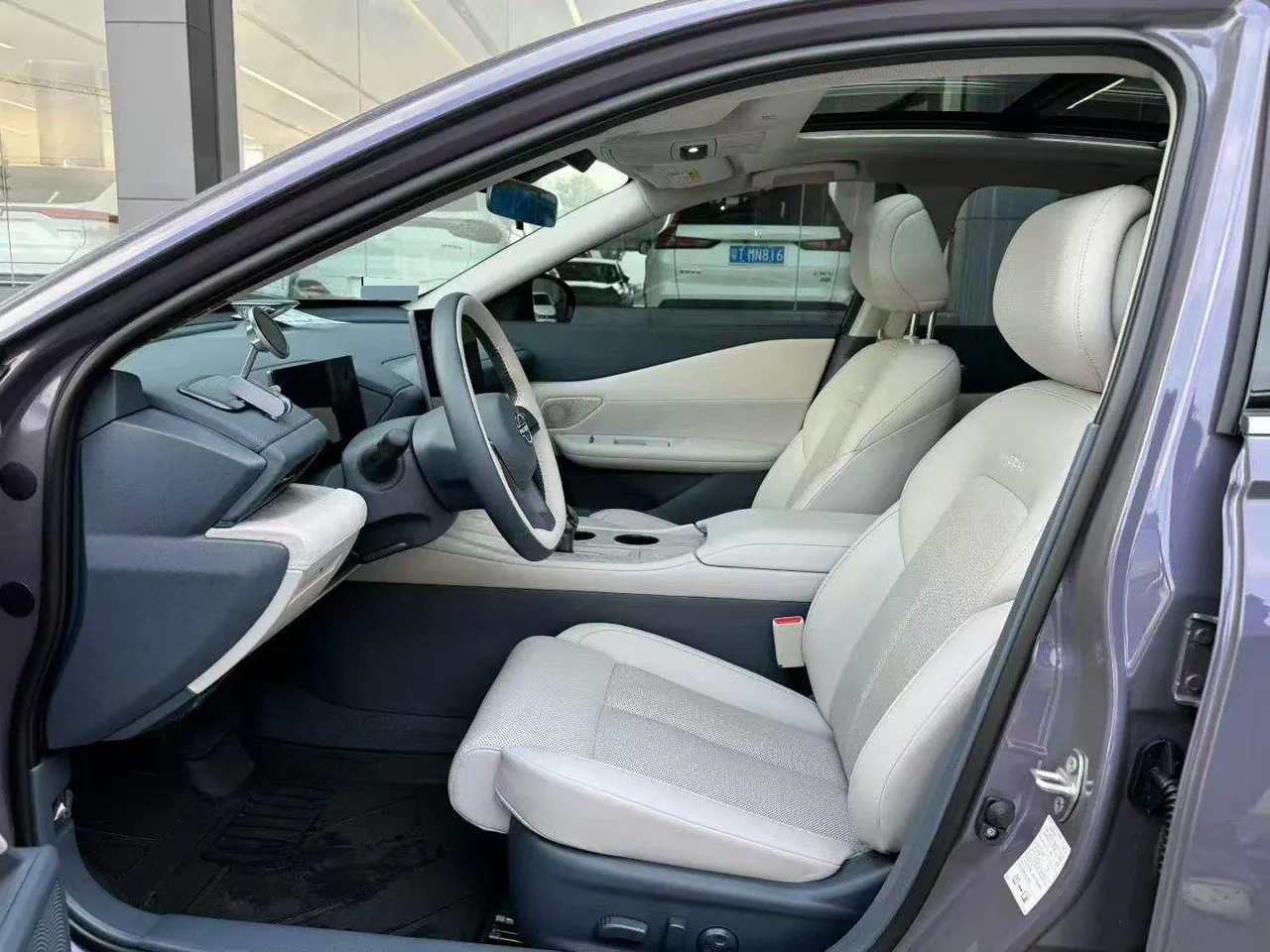 Nissan 2026 Teana 2.0T Stepless Hongmeng Cockpit Flagship Automatic Gear 4