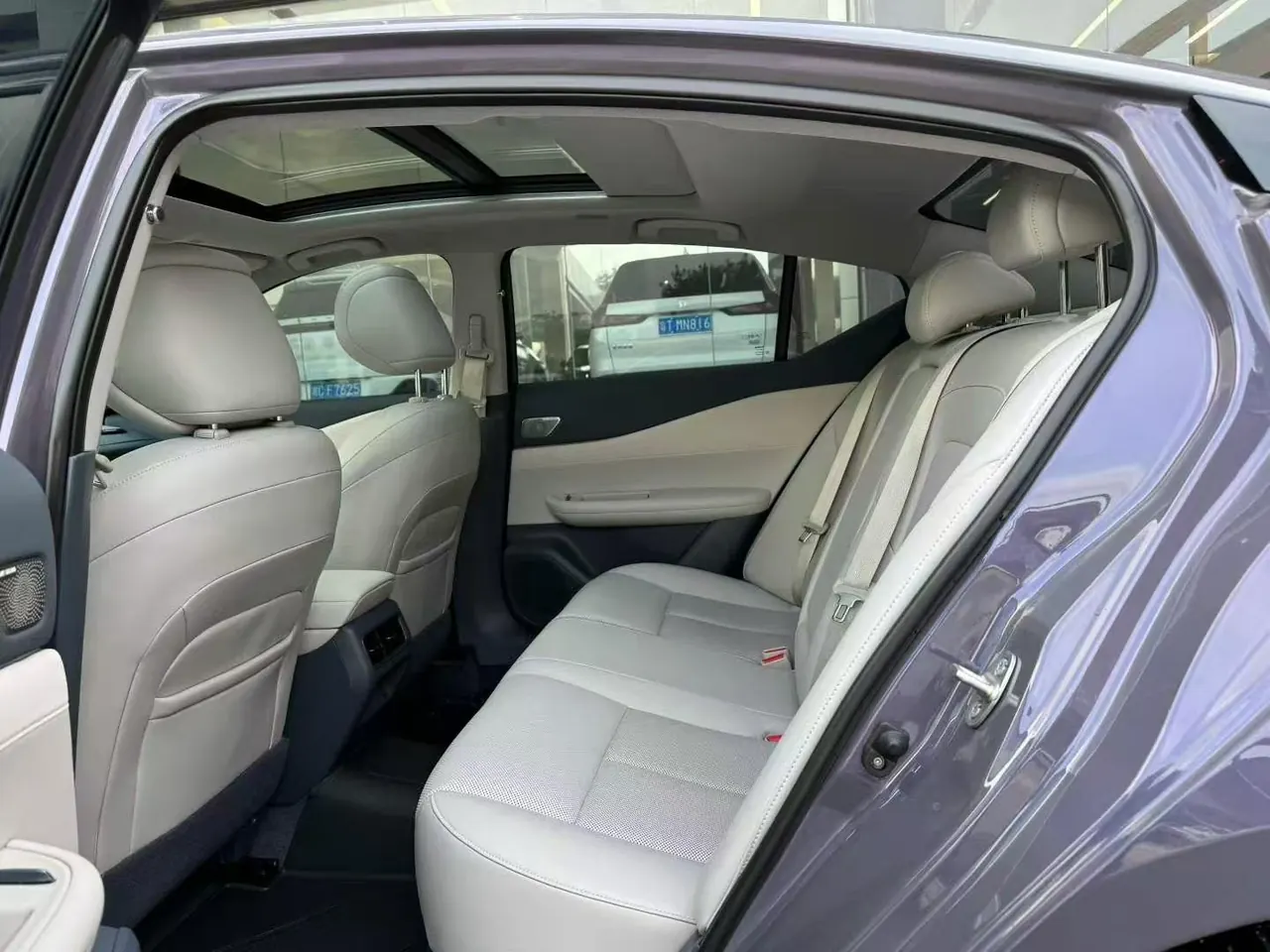 Nissan 2026 Teana 2.0T Stepless Hongmeng Cockpit Flagship Automatic Gear 6