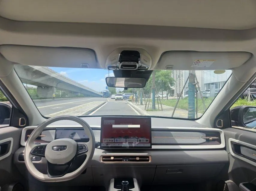Geely 2026 model Icon 1.5TD Chocolate Elegant Edition, automatic transmission 4