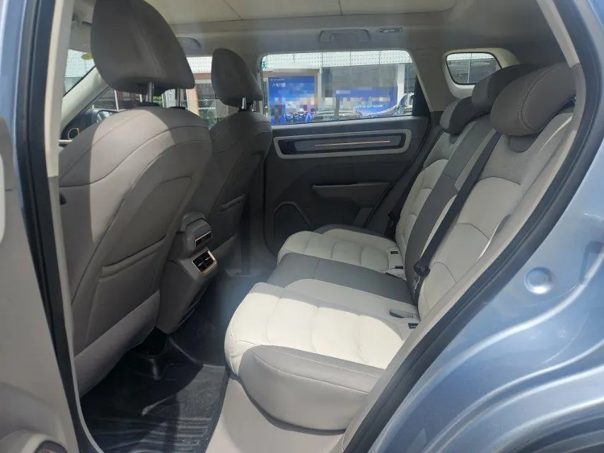 Geely 2026 model Icon 1.5TD Chocolate Elegant Edition, automatic transmission 5