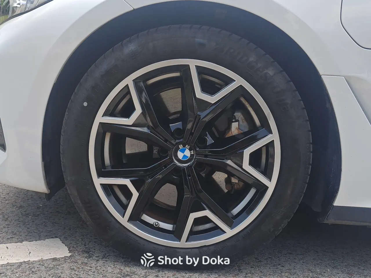 BMW 2025 i3 eDrive 35 L automatic gear 3