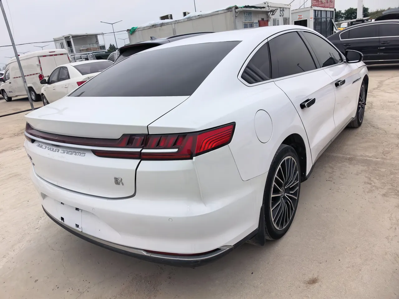 BYD 2020 Han DM 2.0T 4-wheel drive performance version noble automatic gear 5